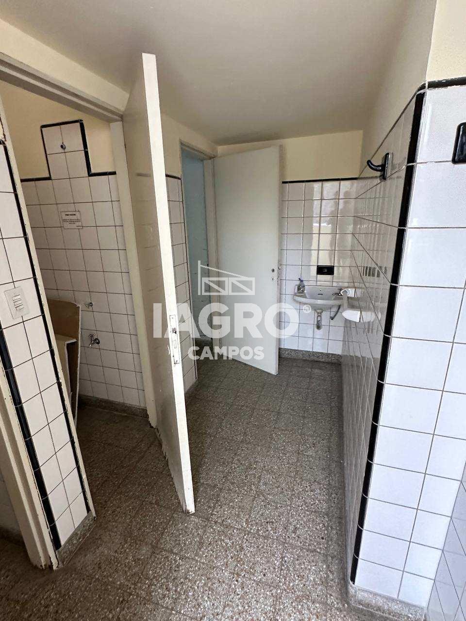 053 Oficinas en venta, en Estomba 400, en el centro de Bahía Blanca