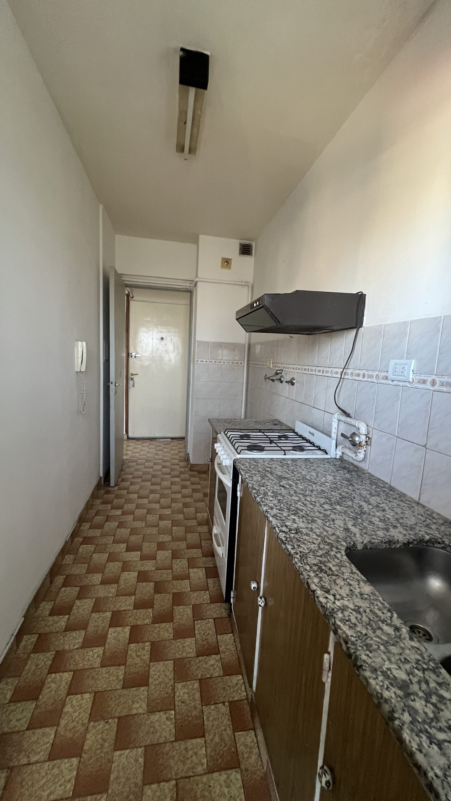 DEPARTAMENTO EN VENTA EN ESTOMBA 800 (45)